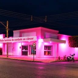 Rede Feminina de Combate ao Câncer reinaugura Bazar em Três Lagoas no início do Outubro Rosa